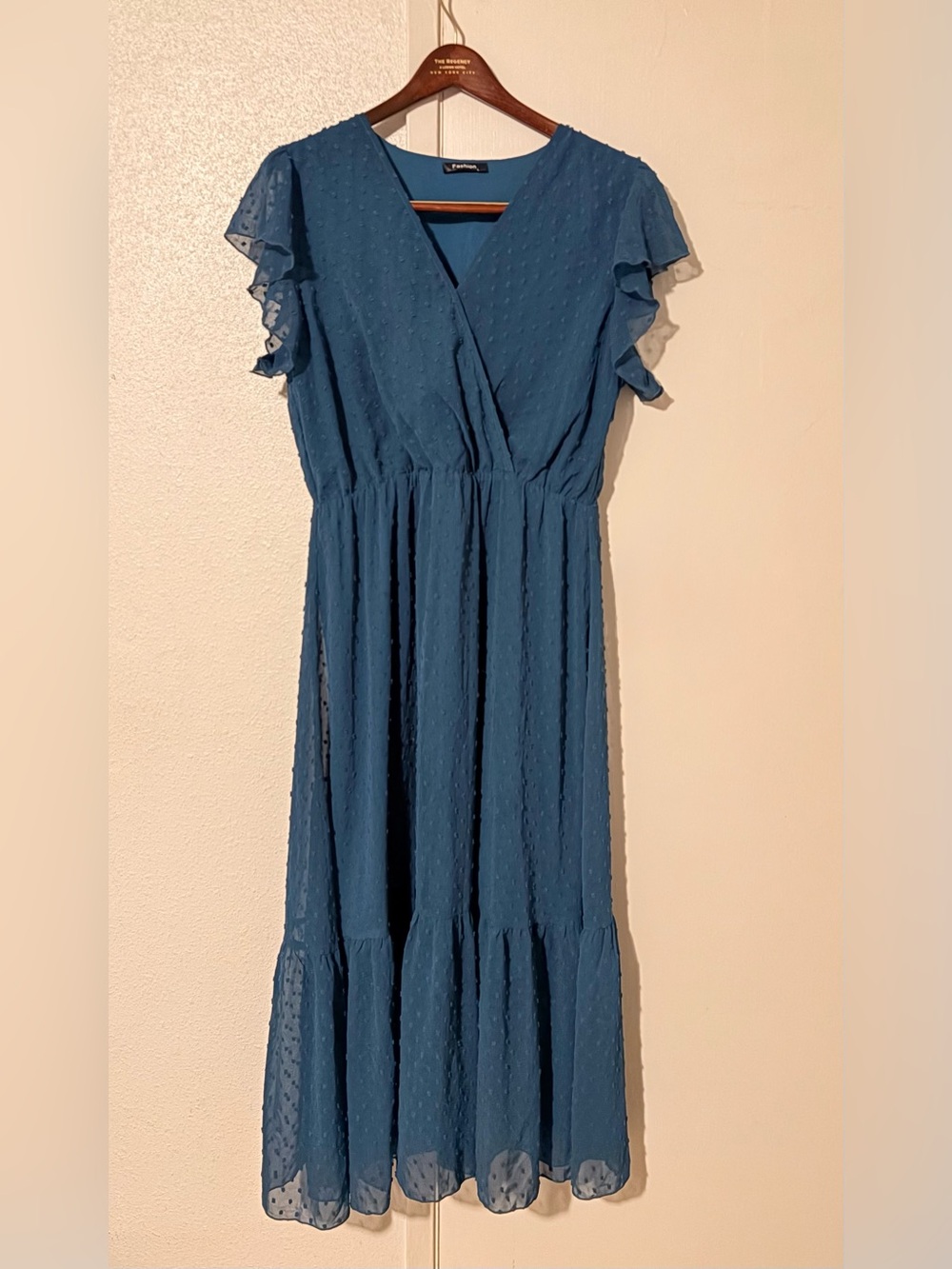 Woman’s Blue Large Flutter Sleeve V Neck Maxi Dress W/ Elastic Waist
